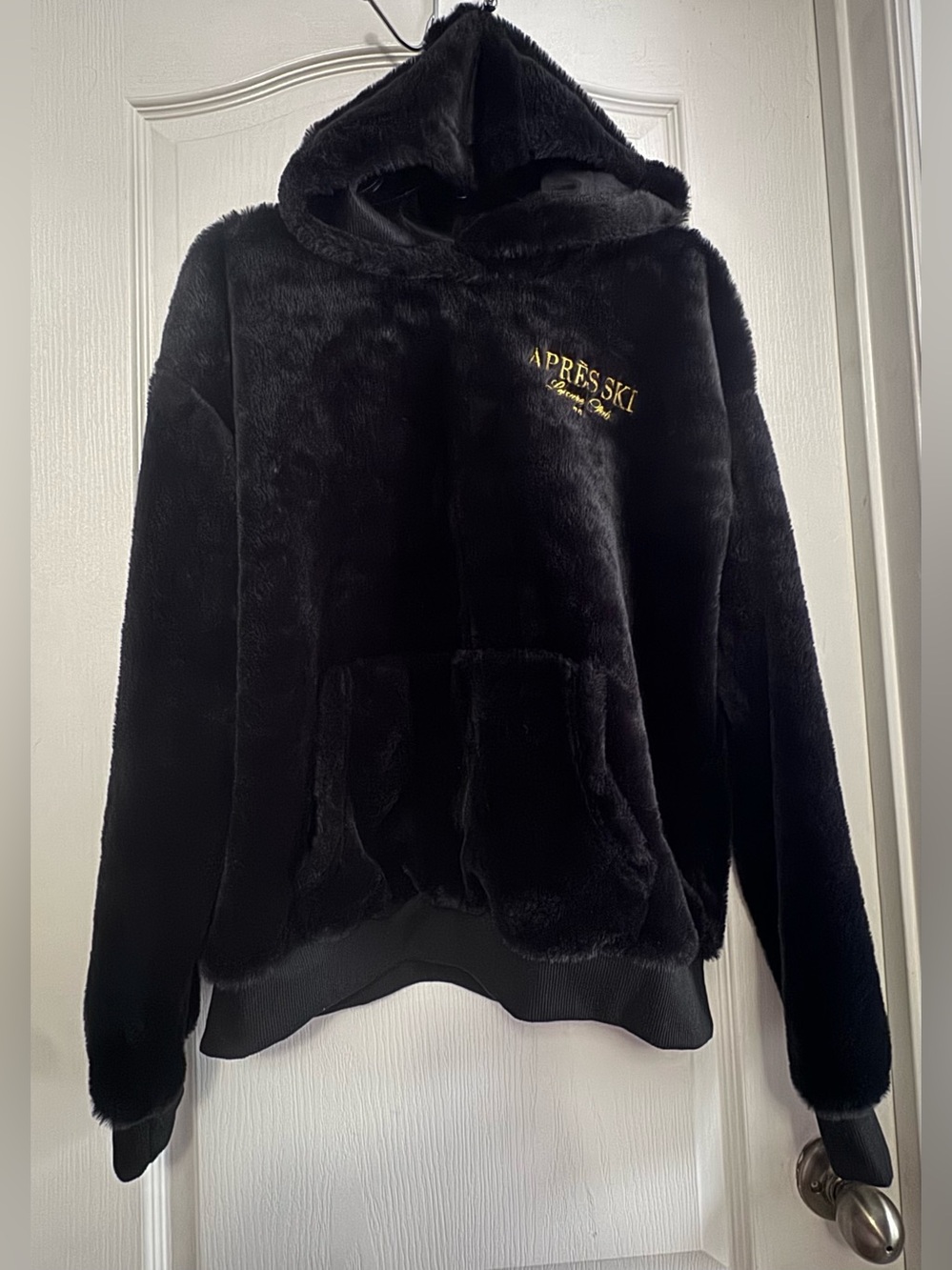 Après Ski Plush Black Hoodie Jacket for Kids